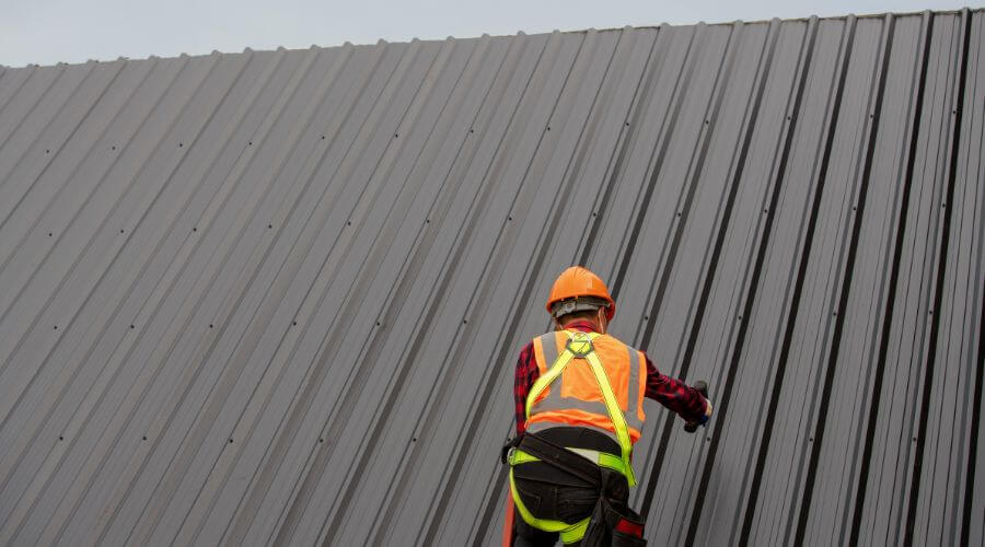 Professional metal roof installation services in Lockport, IL